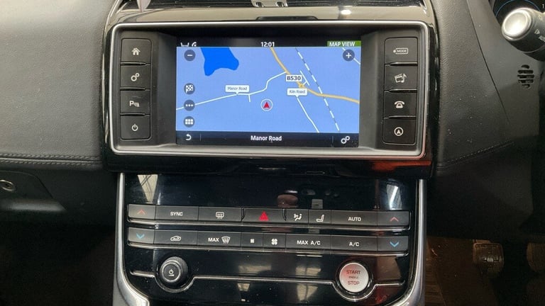 2018 Jaguar XE 2.0d Portfolio Saloon 4dr Diesel Manual Euro 6 (s/s) (180 ps) Saloon Diesel Manual