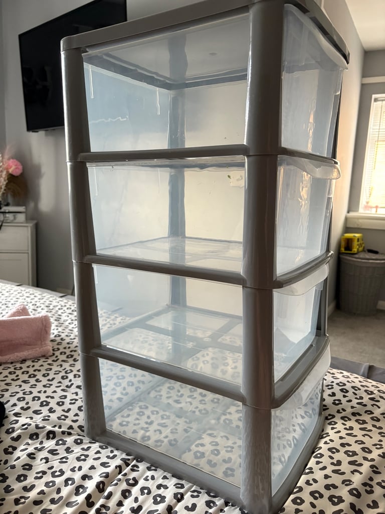 image for Plastic drawers 