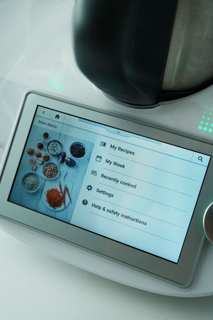 🌟 Thermomix TM6 – Complete Set + Extras 🌟