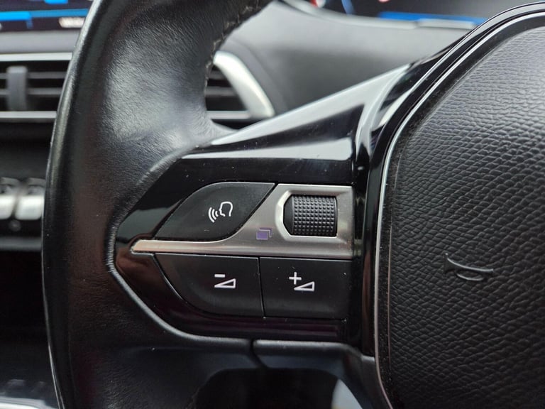 2018 Peugeot 3008 1.2 PureTech Allure Euro 6 (s/s) 5dr Petrol