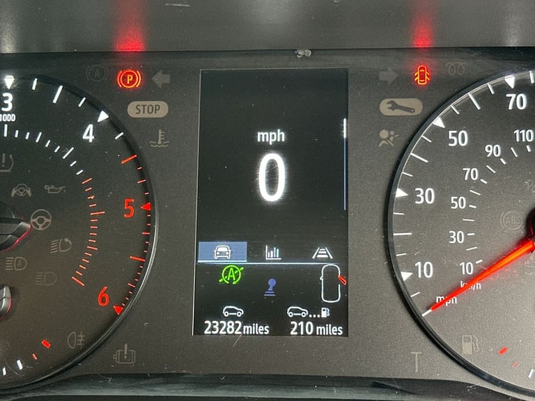  Renault Trafic 2.0 Dci Blue Sl28 Business Panel Van 5dr Diesel Manual L1 H1