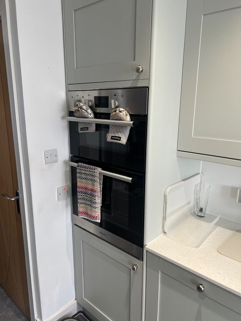 Kitchen units for sale 