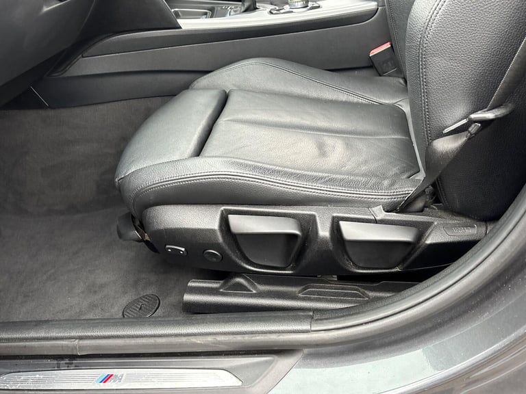 2013 BMW 3 Series 3.0 330d M Sport Touring Auto xDrive Euro 5 (s/s) 5dr ESTATE Diesel Automatic