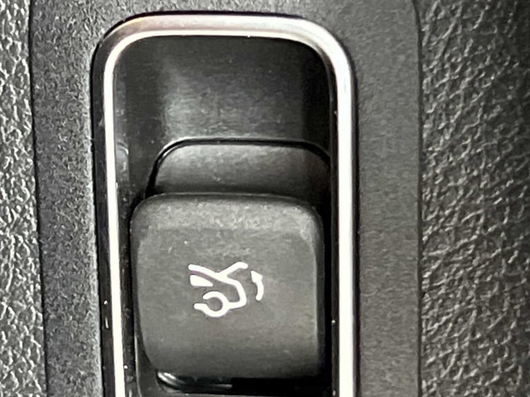 2023 Mercedes-Benz CLA 200 AMG Line Premium 4dr Tip Auto Coupe Petrol Automatic
