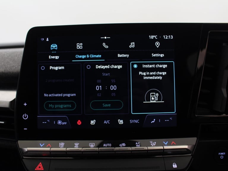 2023 Renault Megane E Tech EV60 160kW Iconic 60kWh Optimum Charge 5dr Auto Hatchback Electric Aut...