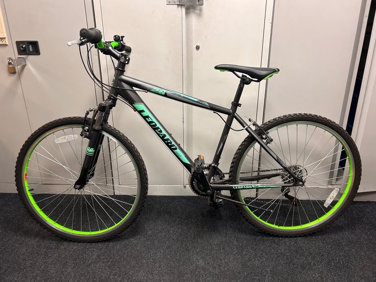 Junior Boys Bike - Leopard Series 26” frame