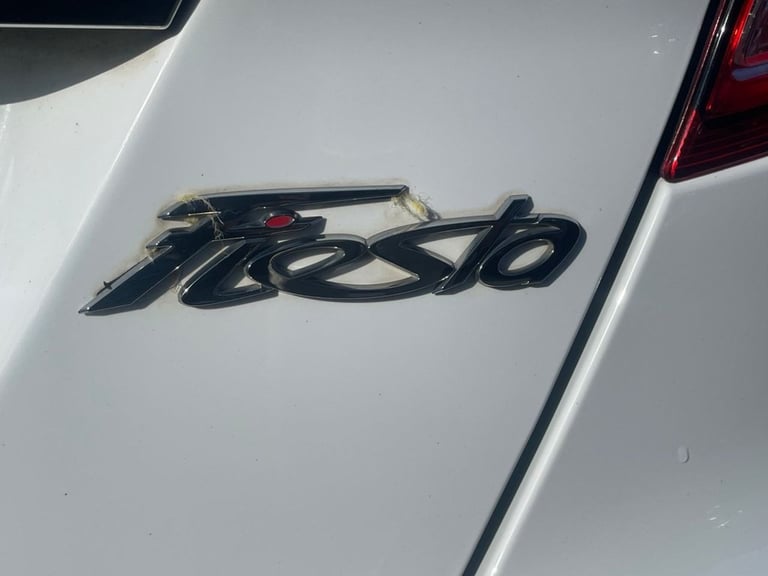 2016 Ford Fiesta 1.0T EcoBoost Titanium Hatchback 5dr Petrol Powershift Euro 6 (100 ps) Hatchback...