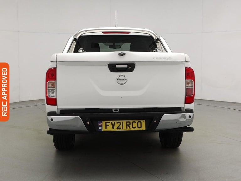 2021 Nissan Navara 2.3 dCi Tekna Pickup Double Cab 4dr Diesel Auto 4WD Euro 6 (190 ps) Pick Up DI...