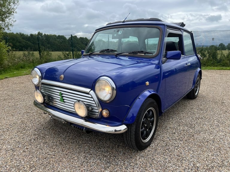 image for ROVER MINI PAUL SMITH RARE INVESTABLE CLASSIC MINI 1300 AUTOMATIC 1 OF 1800 MADE