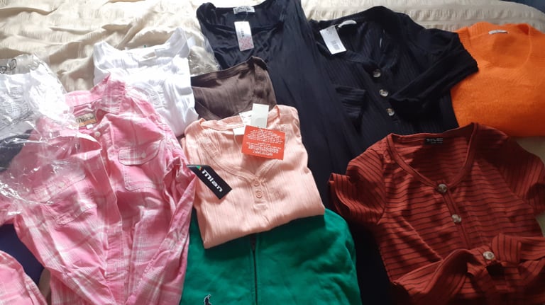 WOMENS SIZE 10 BOX LOT BAG BULK CLOTHES EXCELLENT