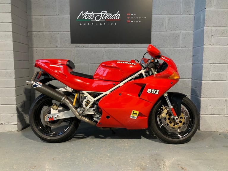 Ducati 851 