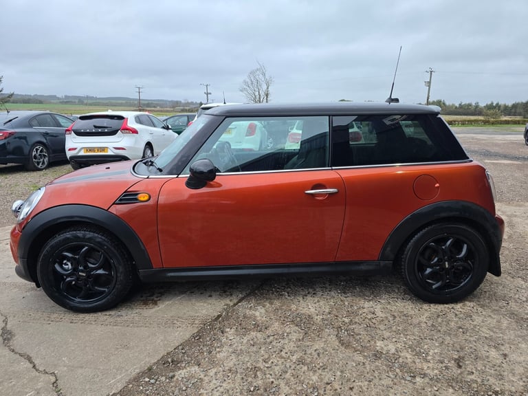 2011 MINI Hatch 1.6 Cooper 3dr HATCHBACK Petrol Manual
