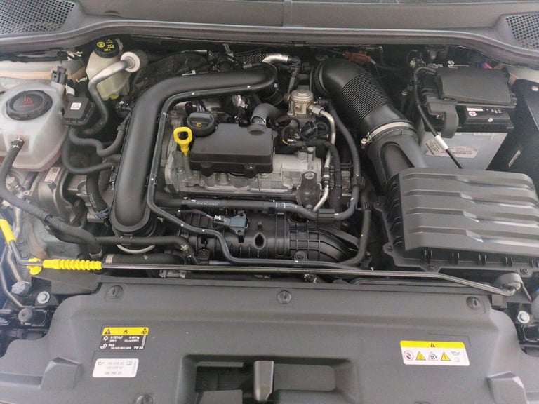 2022 SEAT Arona 1.0 TSI 110 FR Sport 5dr HATCHBACK PETROL Manual