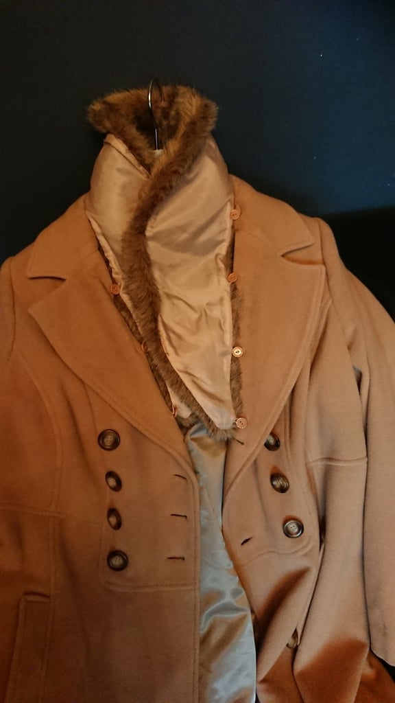 Debhenams collection coat