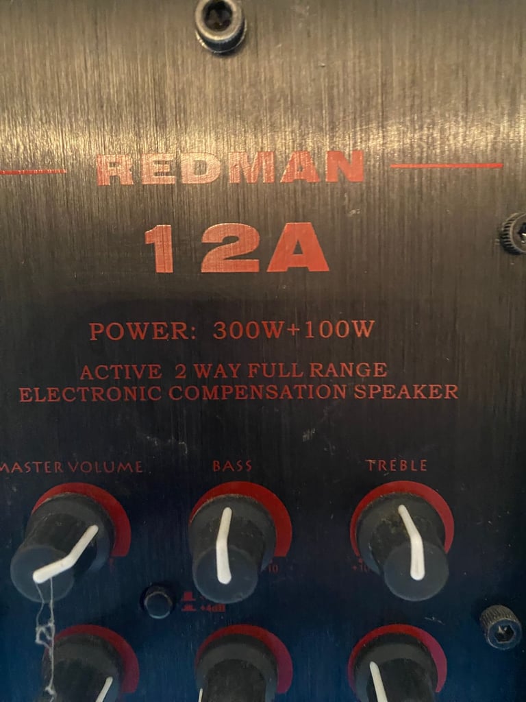  2x REDMAN Stereo Speakers and stands 300w + 100w