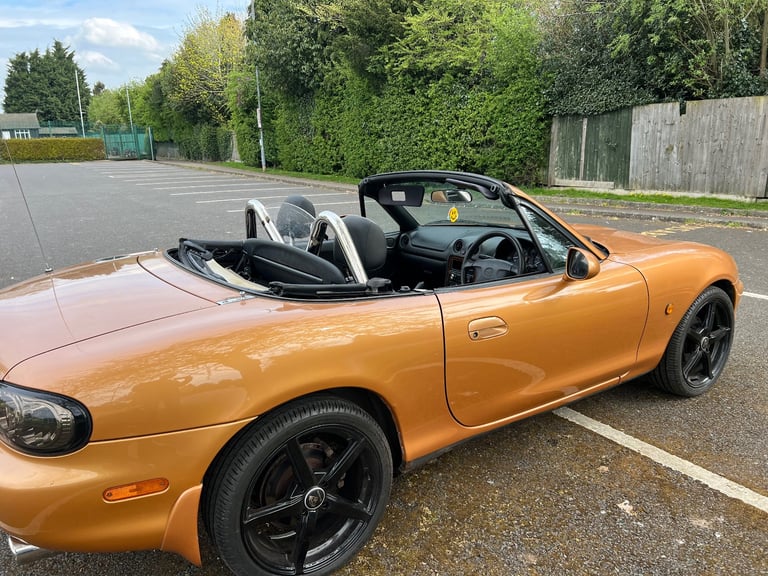 Mazda, MX-5, Convertible, 1998, Manual, 1839 (cc), 2 doors