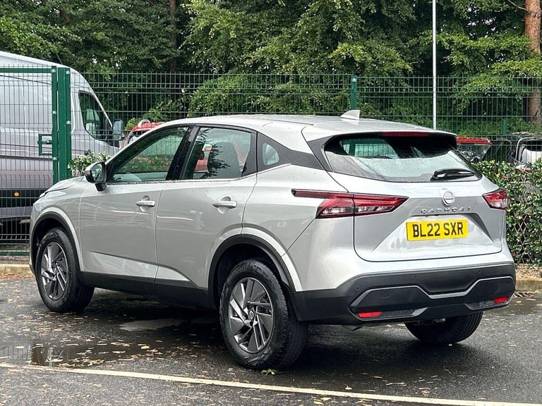 2022 Nissan Qashqai 1.3 DiG-T MH 158 Acenta Premium 5dr Xtronic HATCHBACK PETROL Automatic