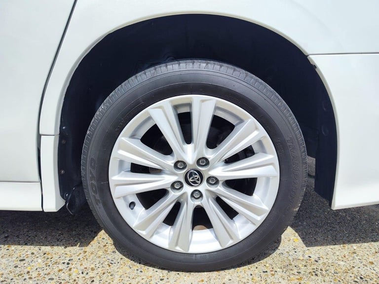 2023 Toyota Vellfire 3.5 V6 ENGINE PETROL Automatic
