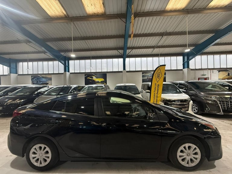 2022 Toyota Prius 1.8L PRIUS HYBRID PETROL Hybrid