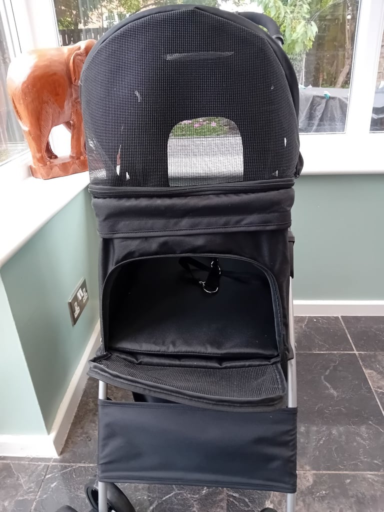 Dog Pushchair