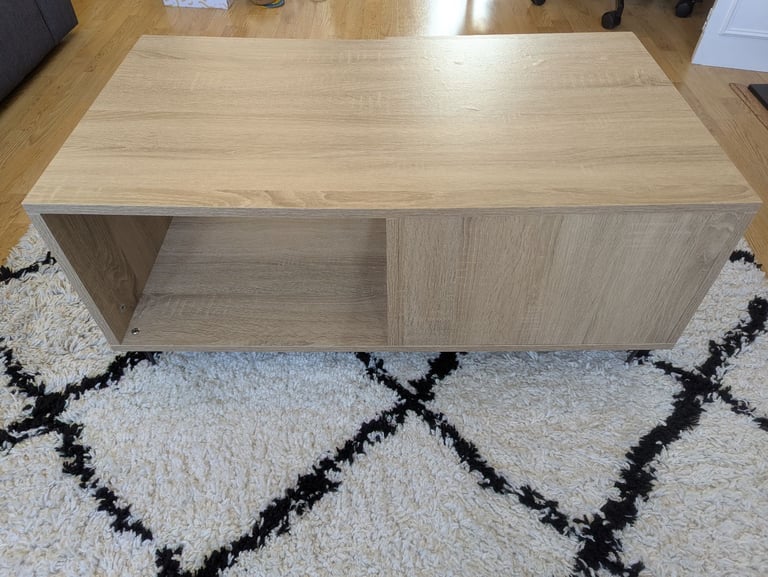 Matching TV Stand and Coffee Table
