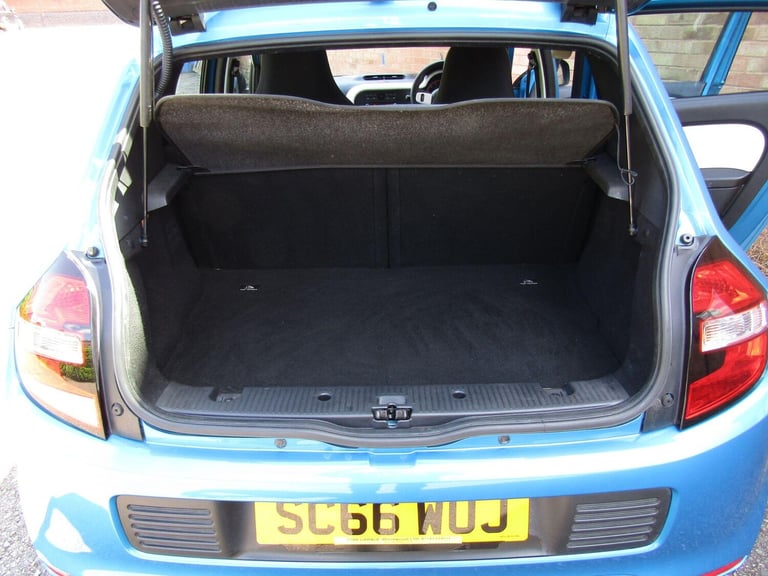 2016 Renault Twingo 1.0 SCe Play Euro 6 5dr HATCHBACK Petrol Manual