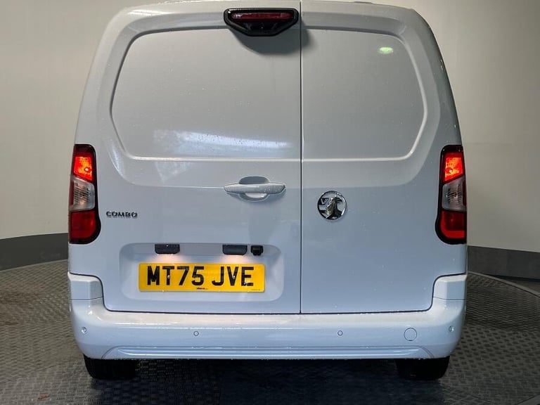 2025 Vauxhall Combo 1.5 Turbo D 2300 Pro Xl Panel Van 6dr Diesel Manual Lwb Euro 6 (s/s) (100 P P...