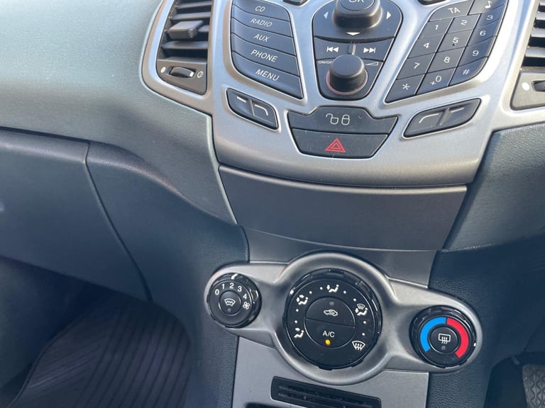 FORD FIESTA 1.4 STYLE+ 59 REG GREEN 5 DOOR 12 MONTHS MOT TAX £195 LOW INSURANCE 48+MPG