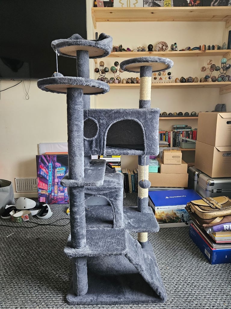 Cat Play Tower 4' 6" Multi Level