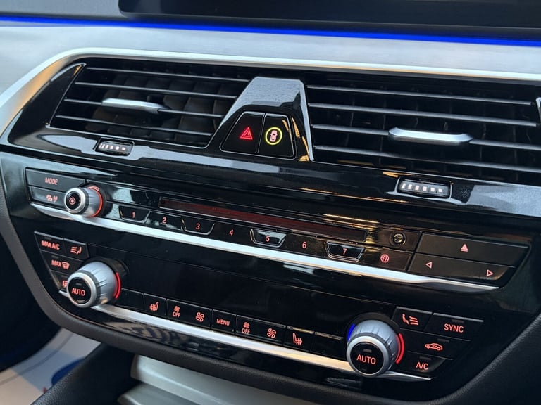 BMW 5 SERIES 2.0 530e SE Saloon 2018