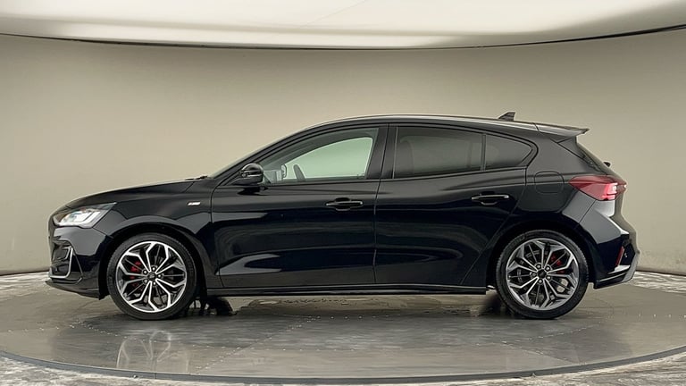 2022 Ford Focus Focus ST-Line Vignale 5 door 1.0L EcoBoost 155PS mHEV FWD 7 Speed PowerShif 5 doo...