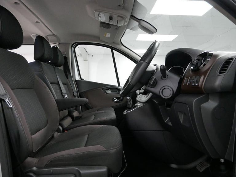 71 FIAT TALENTO 2.0 MULTIJET 170 BHP SWB ONYX AUTO 6 SEATER CREW ( NO VAT ! )