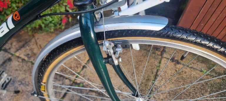 REAL CAFE  Gents Commuter bike. 4 speed in great condition with rack and mudguards.