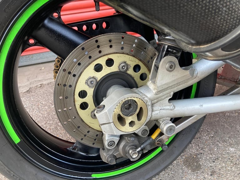 KAWASAKI ZRX1100,LAWSON COLOURS,MANY EXTRAS