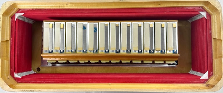 Borsini Vienna K10 - Double Cassotto - 4 Voice Musette Top Quality Italian Piano Accordion