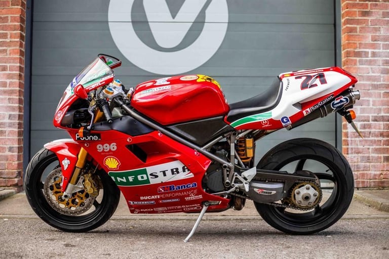 Ducati 996 SPS ! BAYLISS WSBK REP ! ULTRA LOW MILES ! COLLECTORS