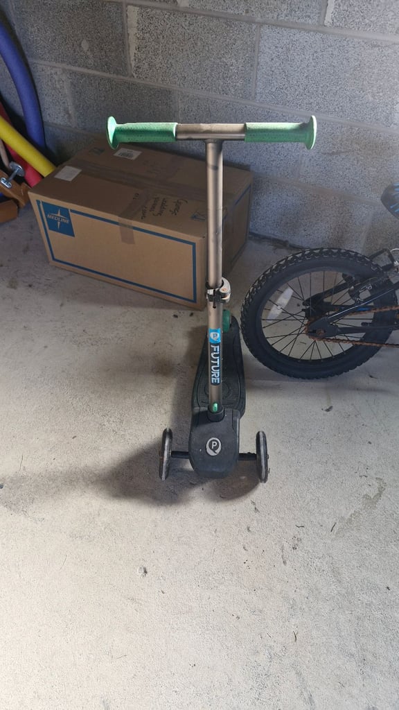 Free bike and scooter - collection kircubbin 