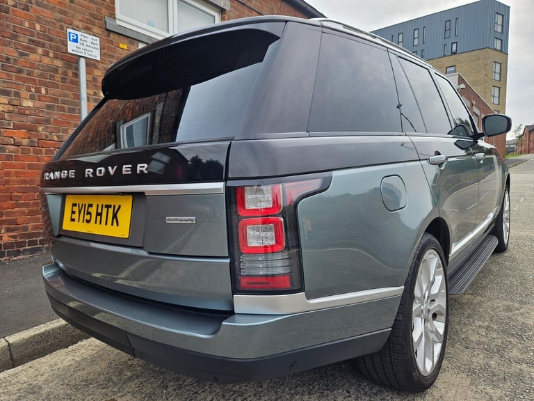 Range Rover 3.0 SDV6 Hybrid autobiography vogue rear entertainment 340bhp Auto