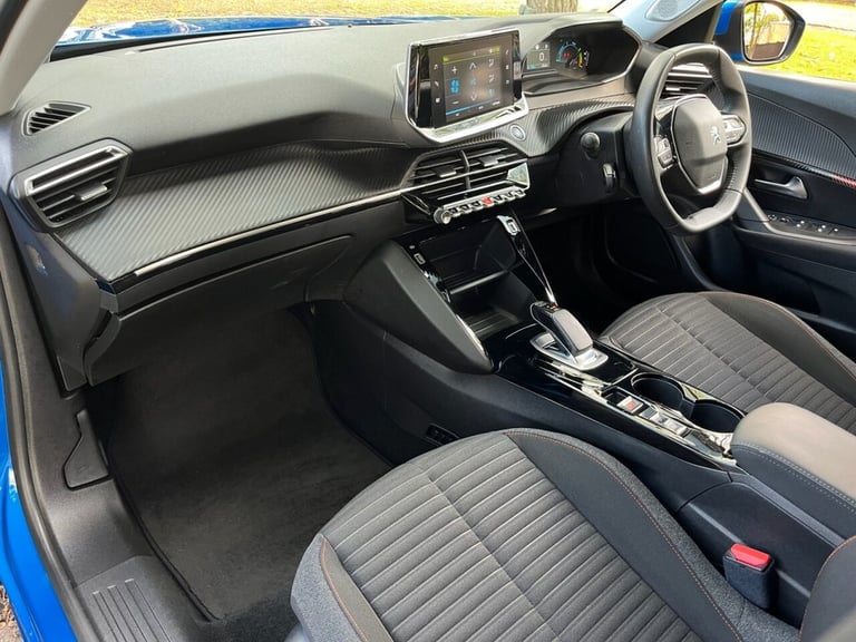 2021 Peugeot E-2008 50kWh Active Premium SUV 5dr Electric Auto (136 ps) HATCHBACK ELECTRIC Automatic