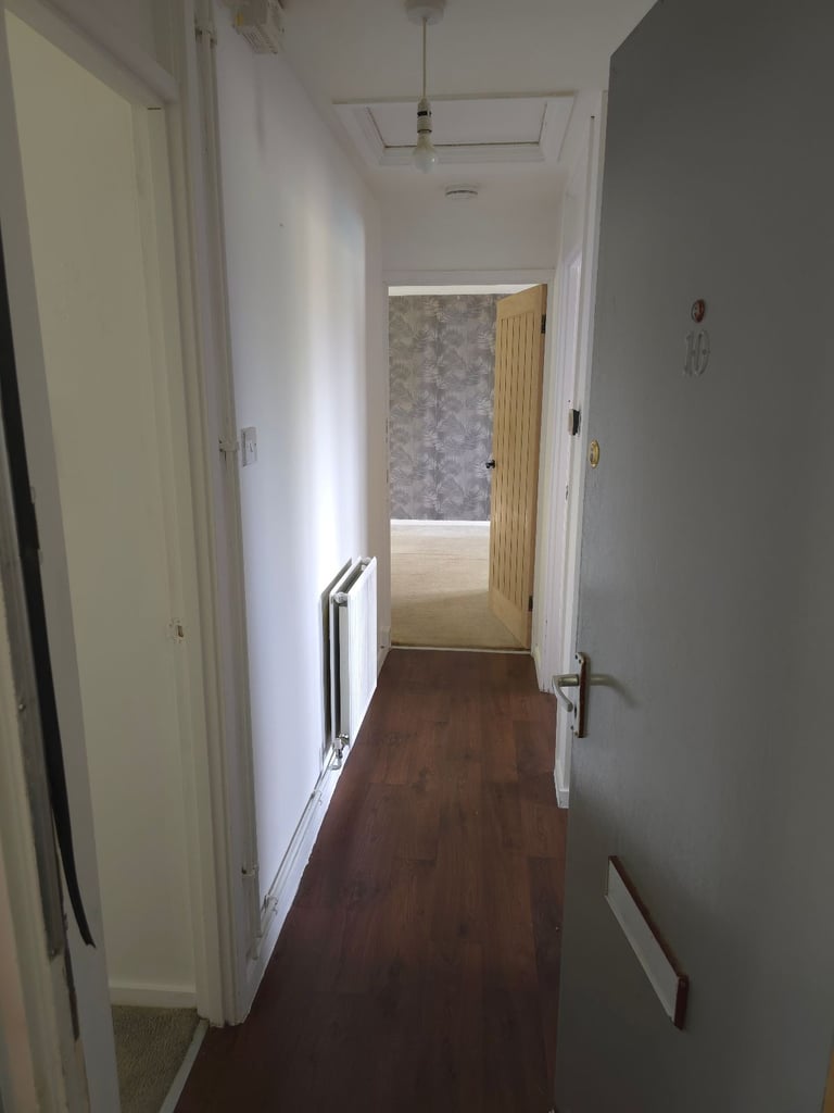 1 bedroom Flat to rent, CB5