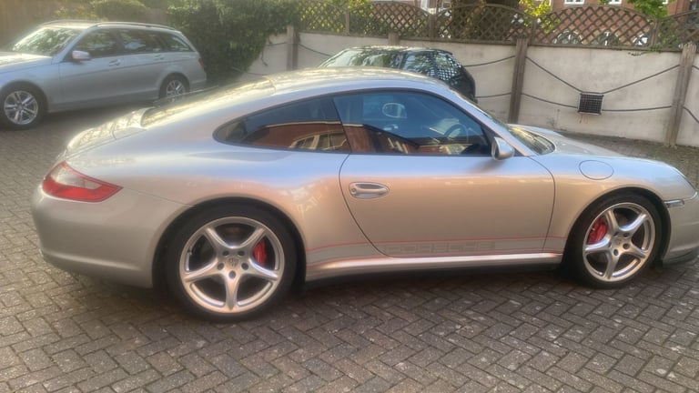 Porsche, 911, Coupe 4S, 2006, Manual, 3824 (cc), 2 doors