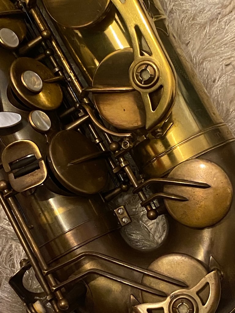 Signature Custom Raw T.J Tenor sax