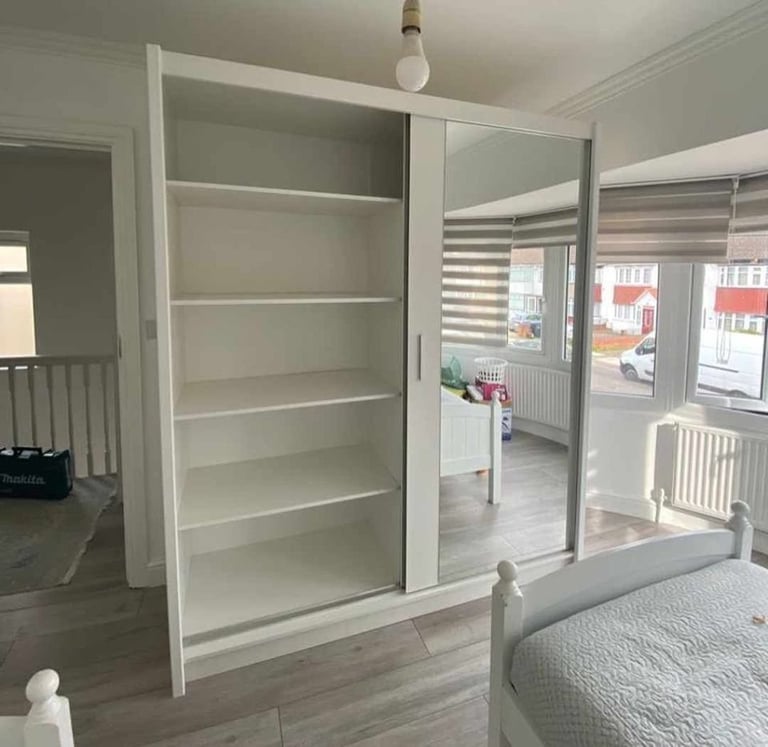 Mirrored Sliding Door Wardrobe Available ____ 2 / 3 Door Wardrobe in