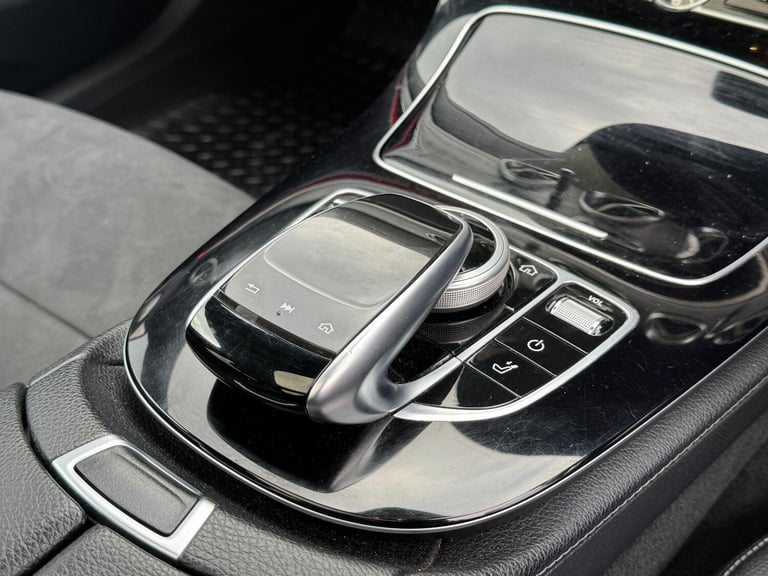 2017 Mercedes-Benz E Class E220d AMG Line Premium Plus 5dr 9G-Tronic ESTATE DIESEL Automatic