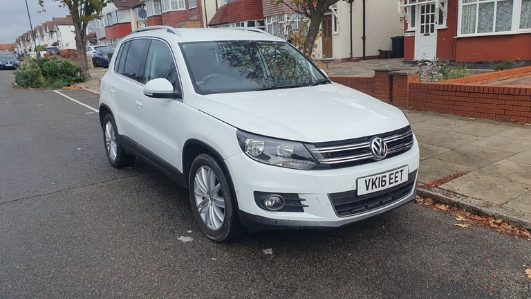 2016 Volkswagen Tiguan 2.0 TDI Match Bluemotion,,,ulez free,,,