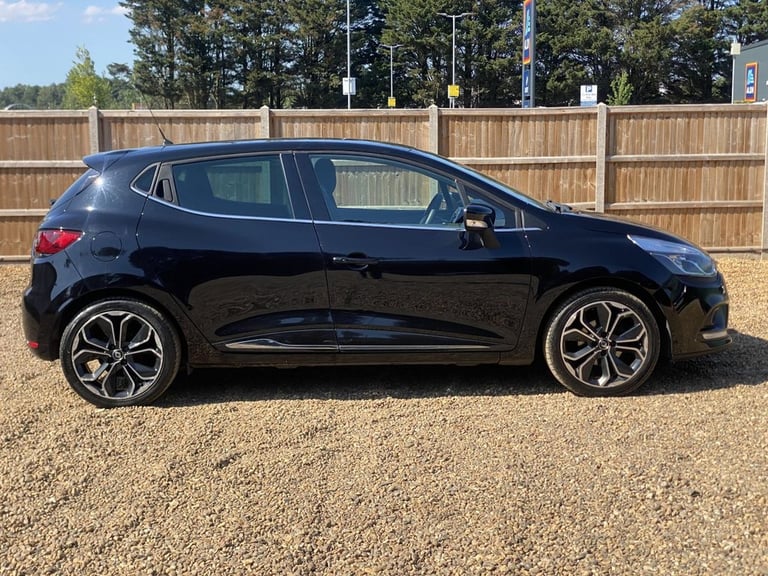2019 Renault Clio 1.5 dCi Iconic Hatchback 5dr Diesel Manual Euro 6 (s/s) (90 ps) Hatchback Diese...