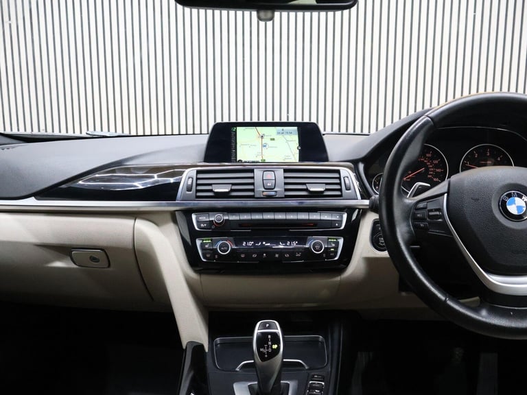 2015 BMW 3 Series 320d EfficientDynamics Sport 4dr Step Auto SALOON DIESEL Automatic