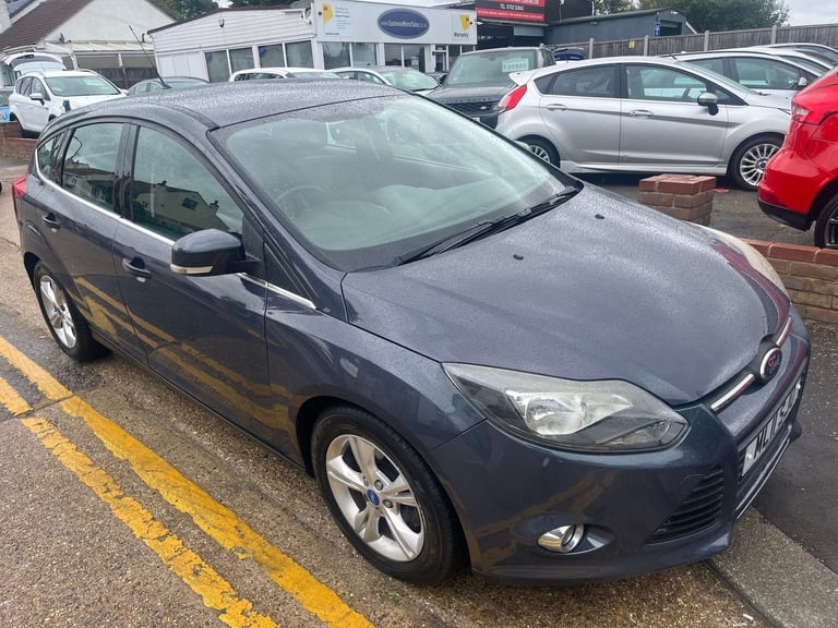 image for 2011 Ford Focus 1.6 Focus Zetec 105 5dr Hatchback Petrol Manual
