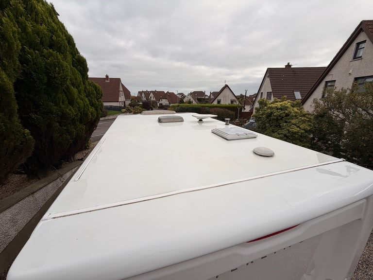 Stirling Europa 540 6 Berth