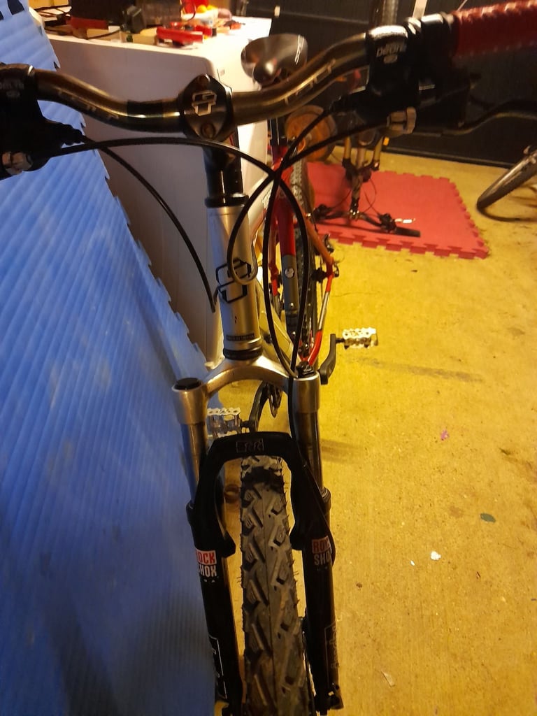 GT Aggressor 2.0 (large)